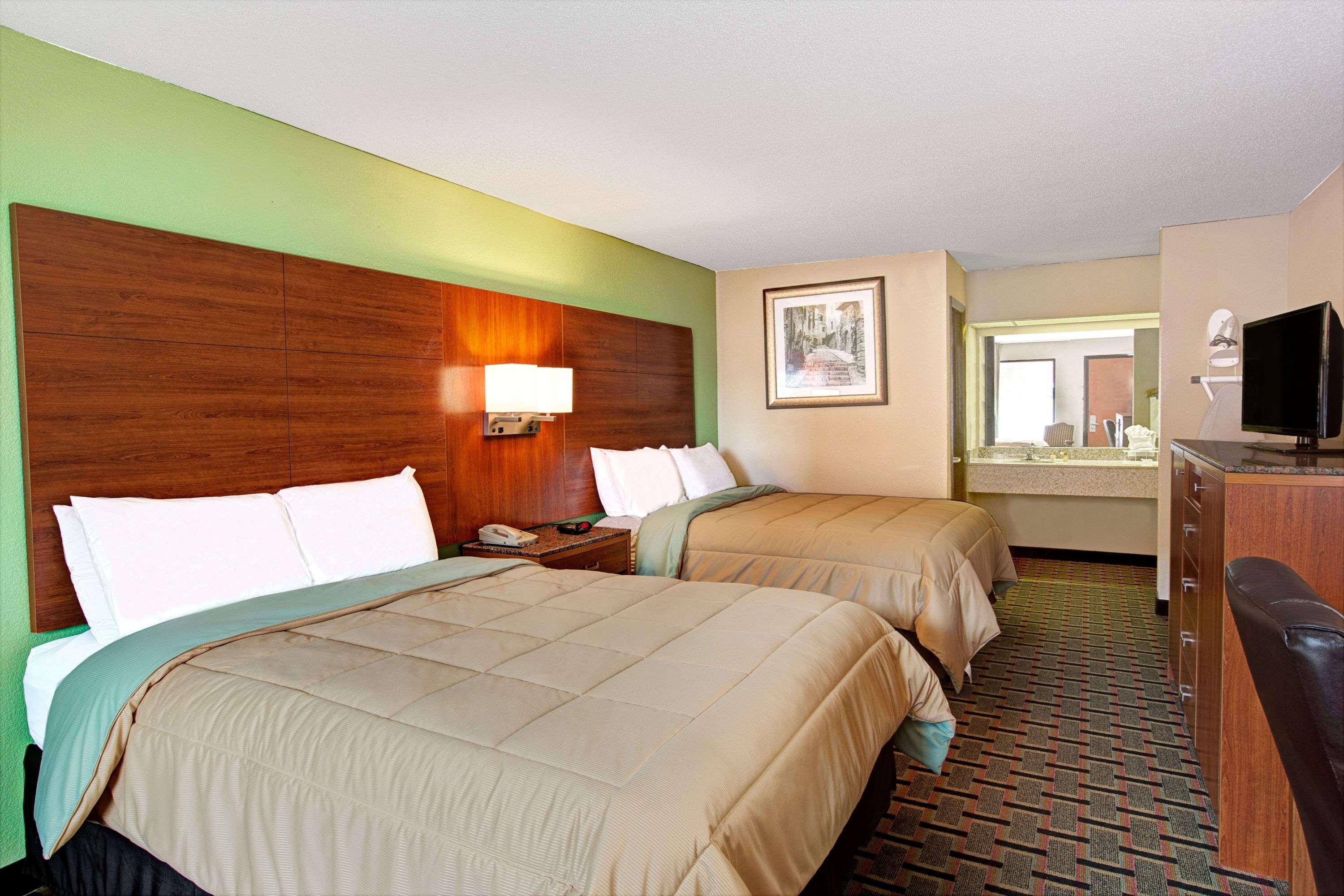 Days Inn Conover/Hickory Esterno foto