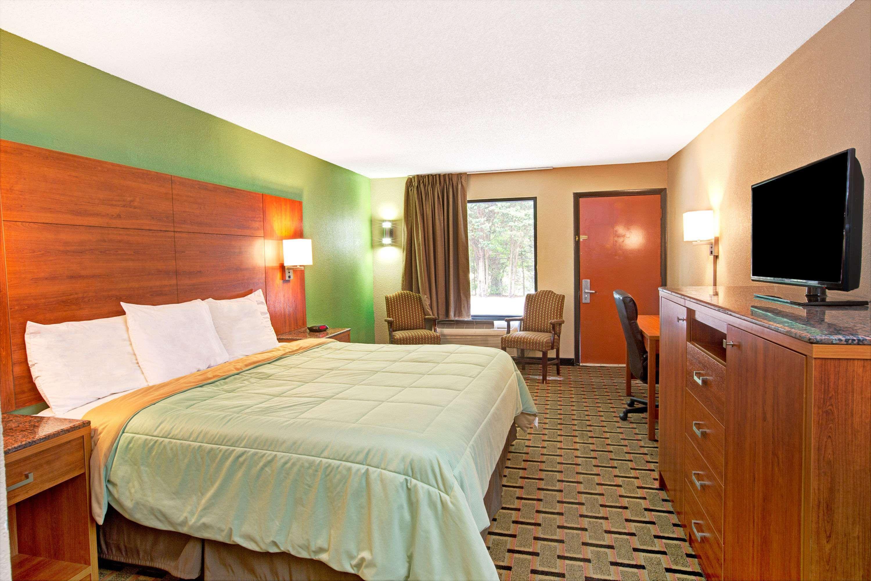 Days Inn Conover/Hickory Esterno foto
