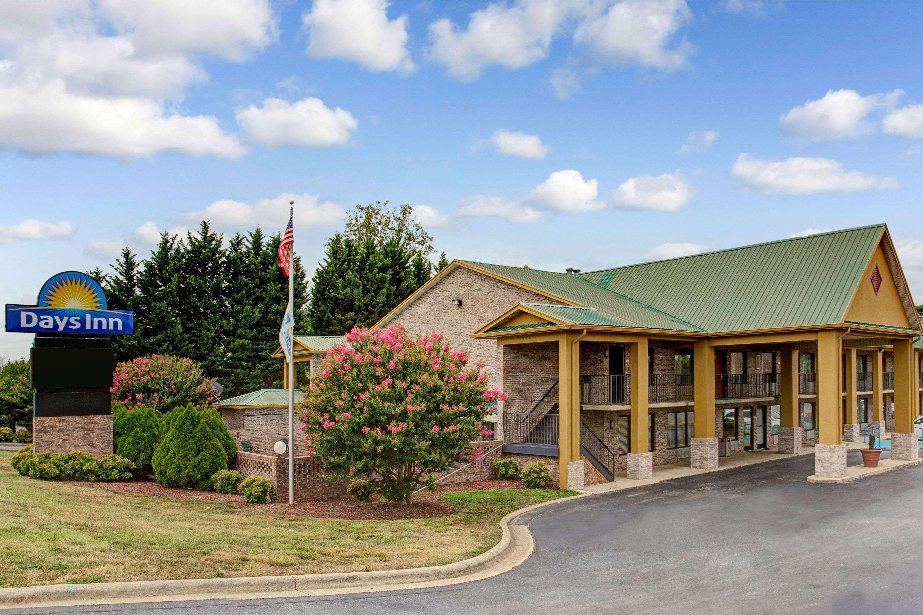 Days Inn Conover/Hickory Esterno foto
