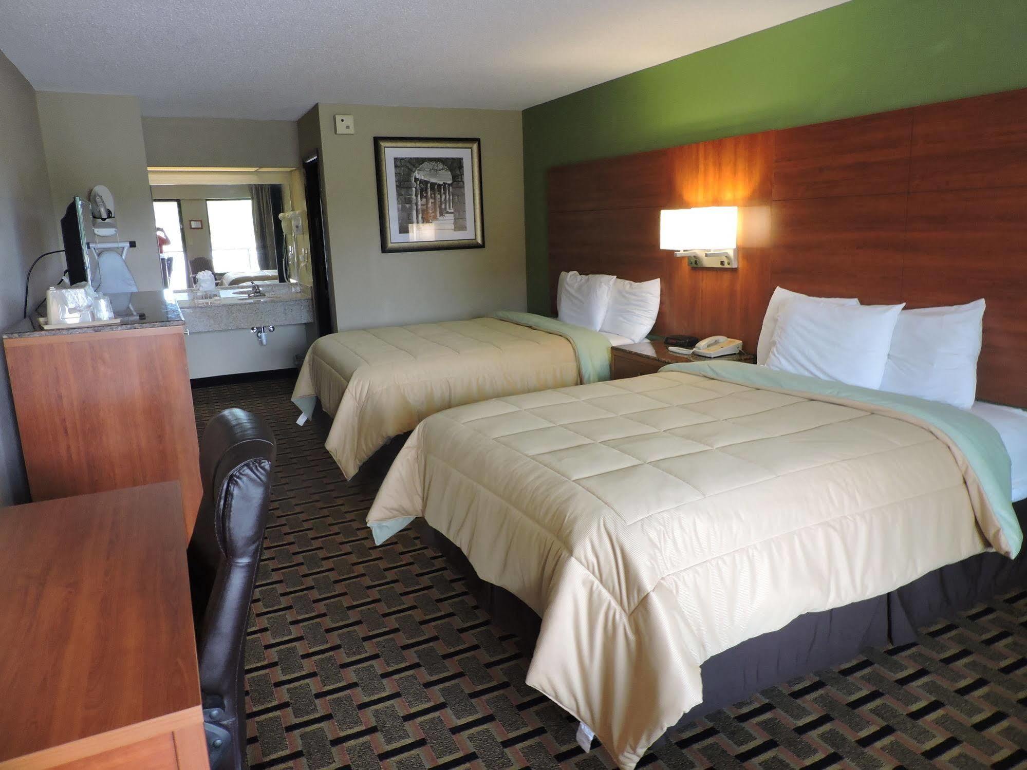 Days Inn Conover/Hickory Esterno foto